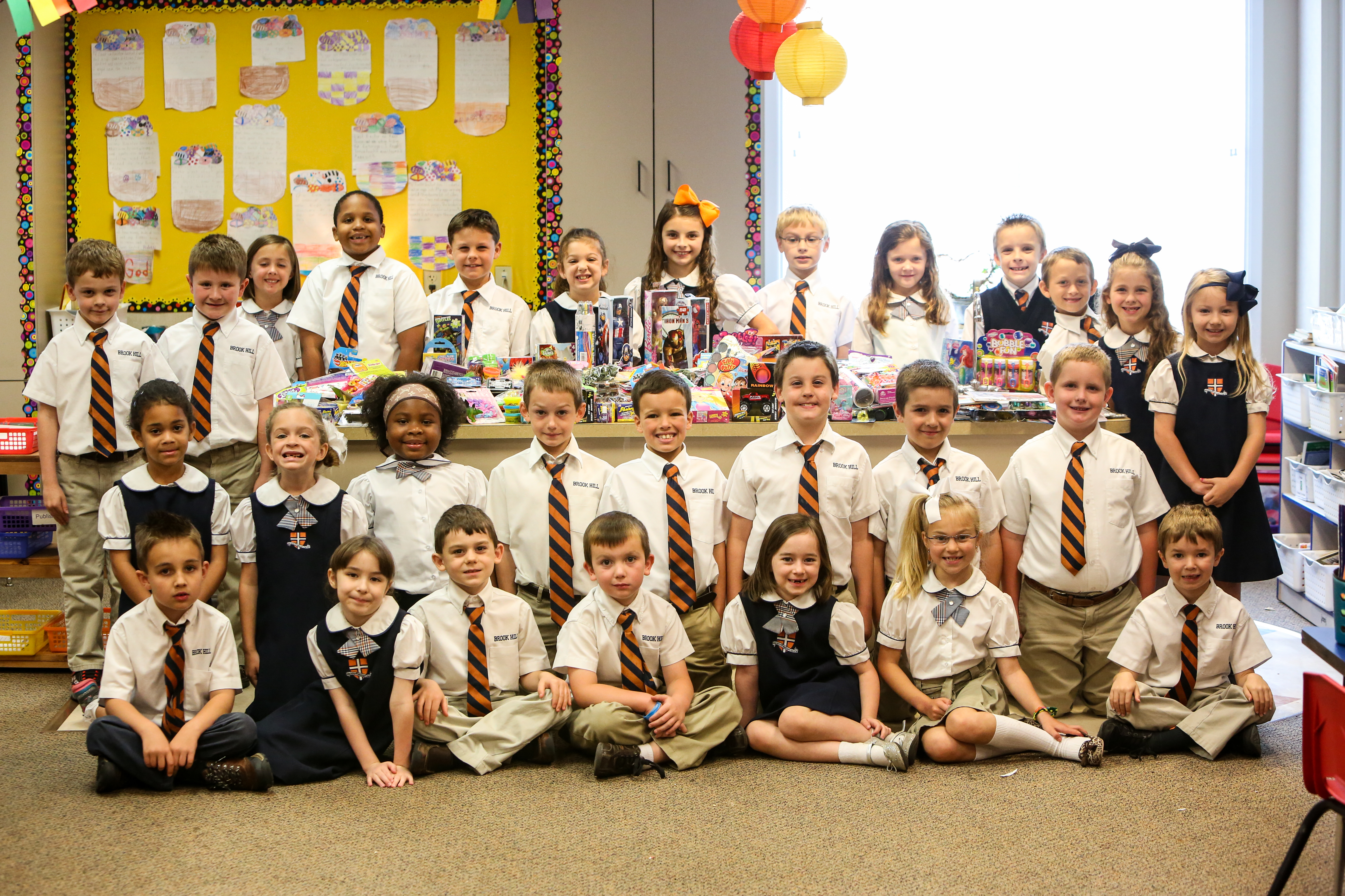 1stGradeToyDonation(TA)-1
