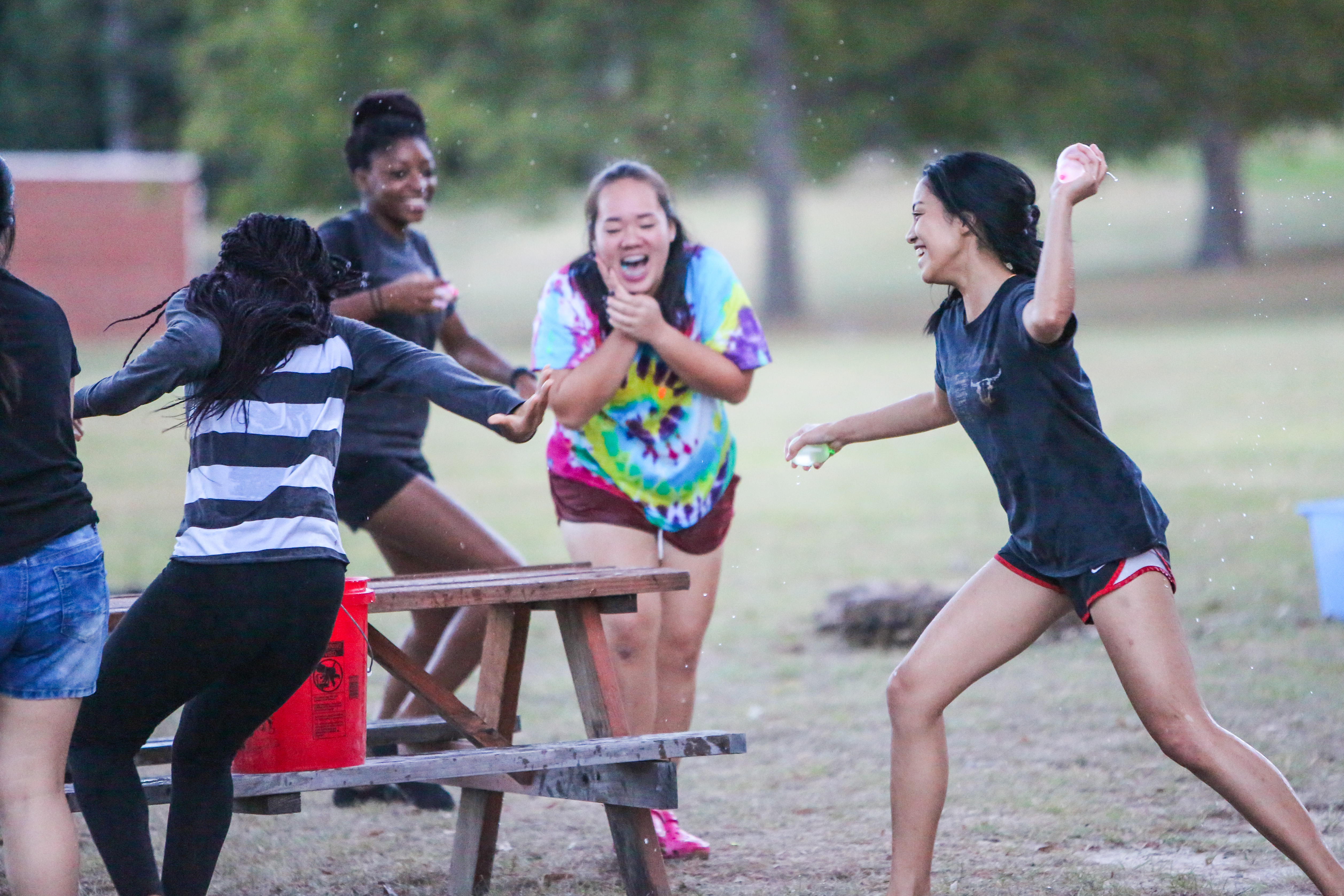 BoardingWaterFight(TA)-1